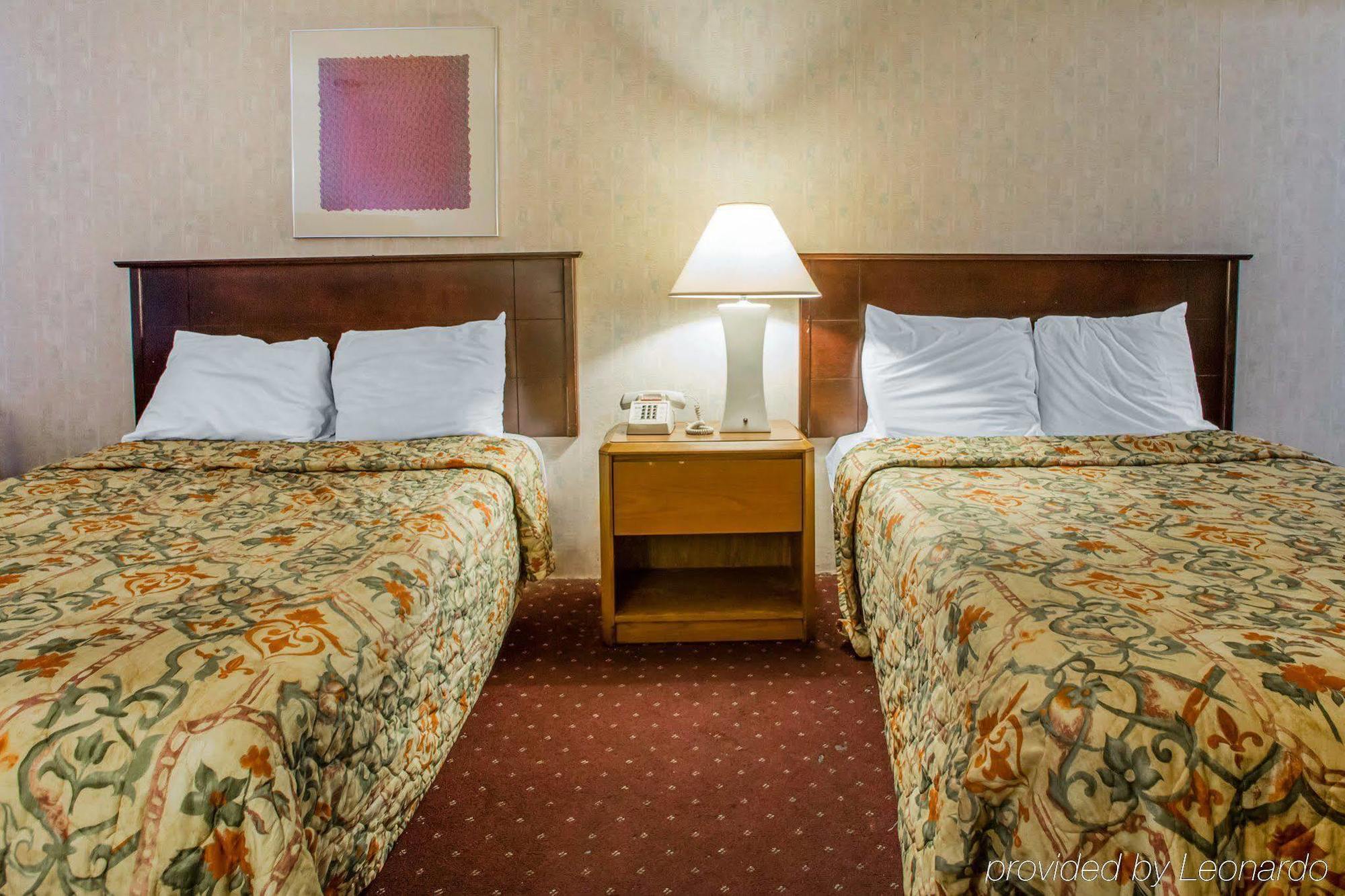 Rodeway Inn Parkway Galloway Luaran gambar